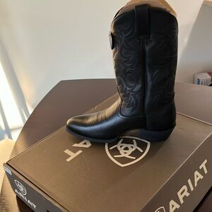 Heritage Western R Toe